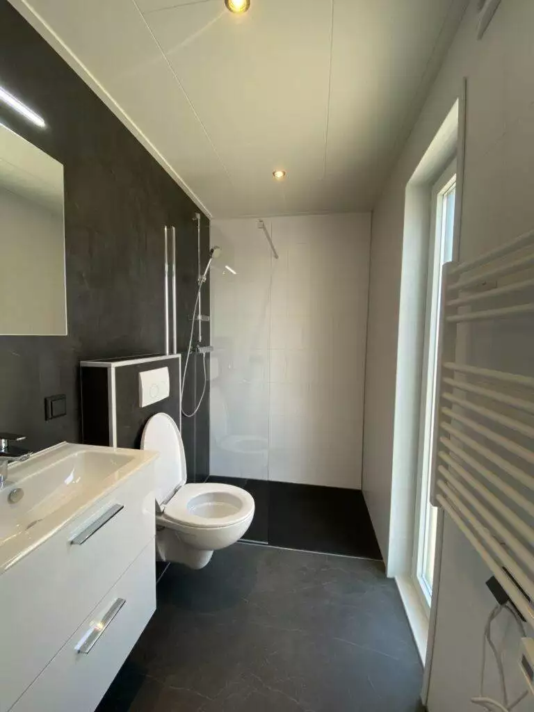 Qube maatwerk model badkamer